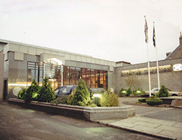 queens_cross07